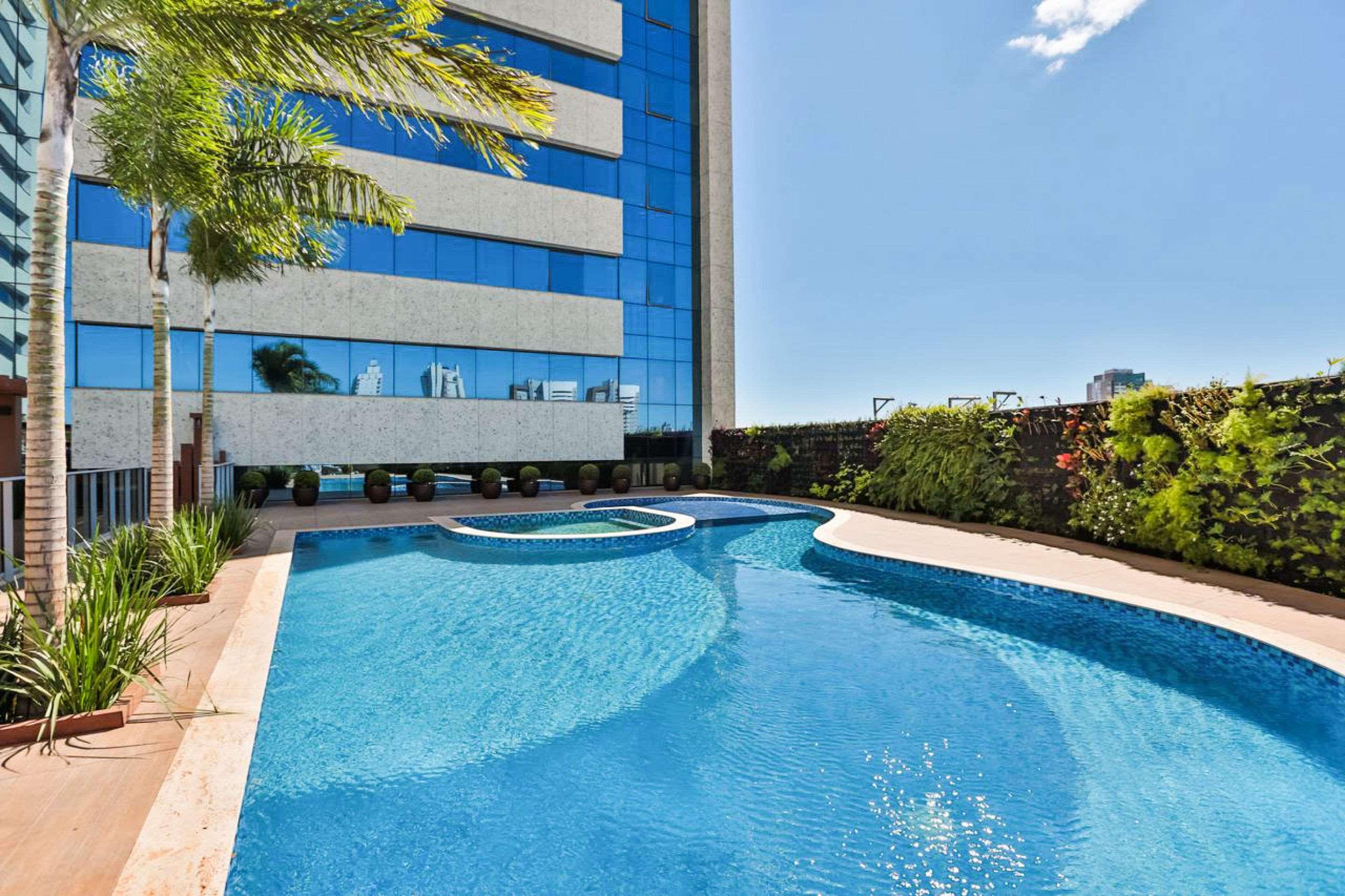Transamerica Collection Гояния Екстериор снимка Swimming pool